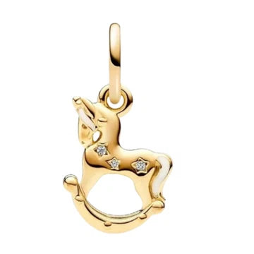 Charm Caballito De Palo Dorado de plata 925