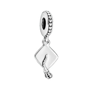 Charm Colgante Birrete de plata 925