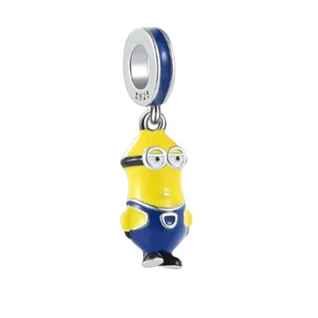 Charm Minion Kevin de plata 925